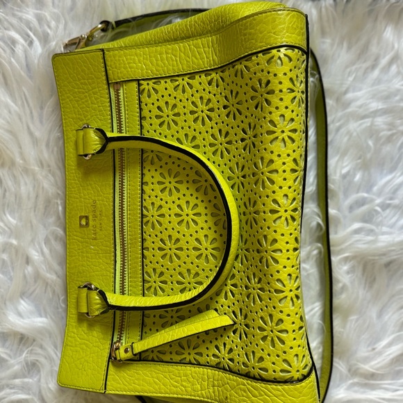 Kate Spade Perri Lane Romy Lime Green Bag! Pre-Loved - Picture 8 of 16